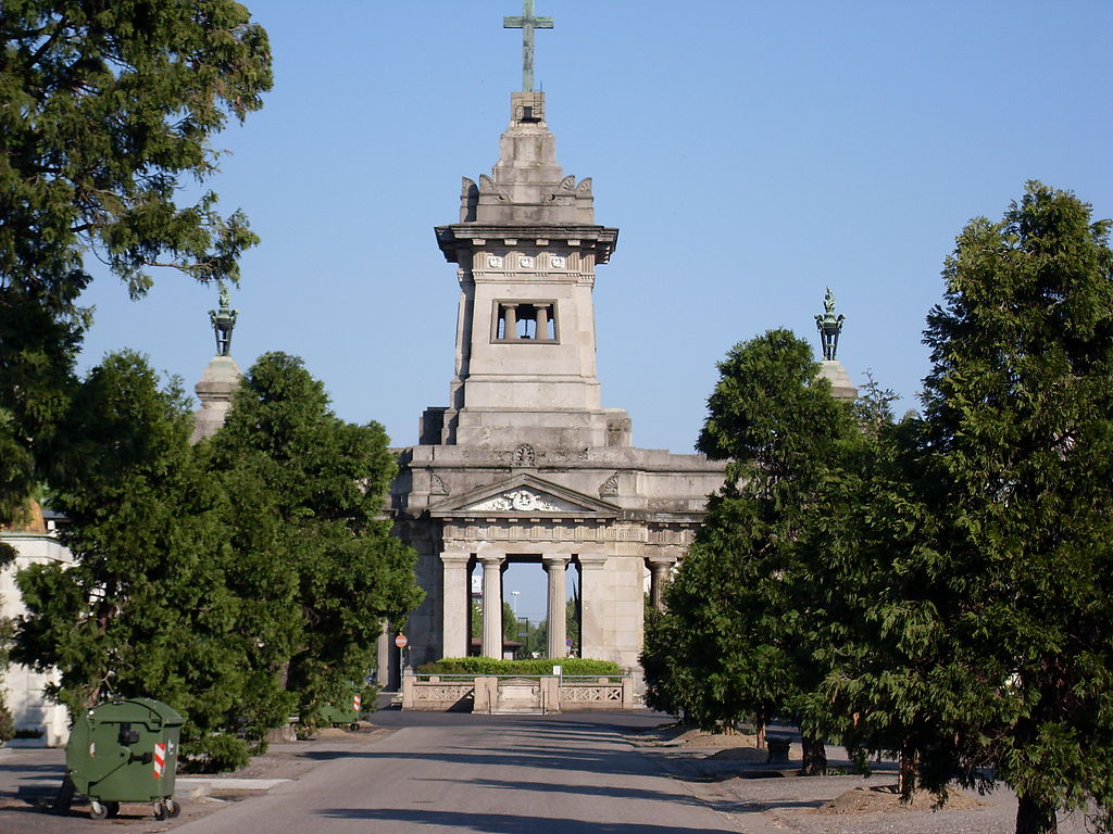 cimitero maggiore Milano tombe di famiglia